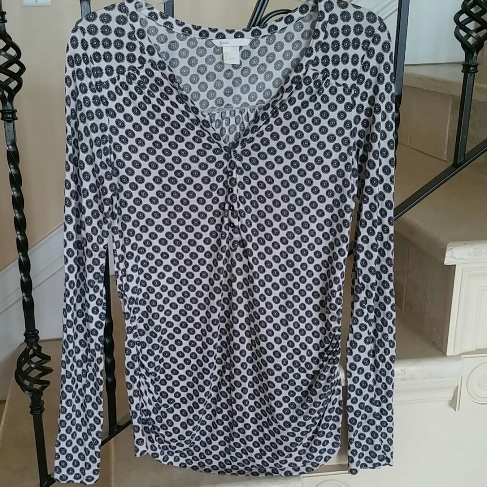 H M Mama maternity top small